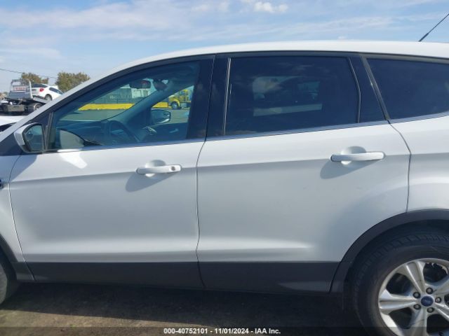 1FMCU0G91FUC65044 Ford ESCAPE SE