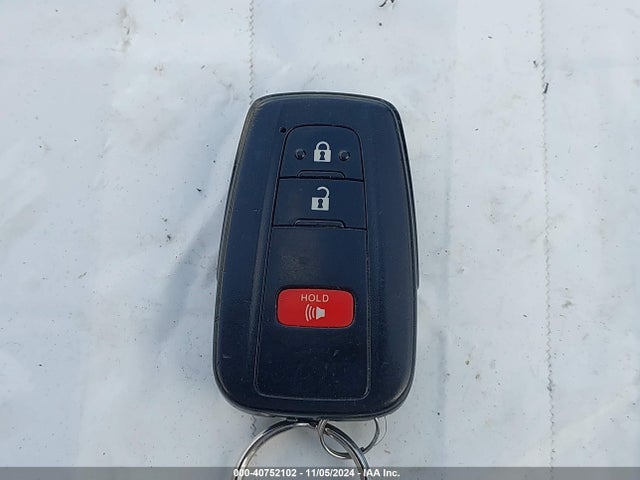 Toyota Prius Two 2016 JTDKBRFU3G3503984 Image 11