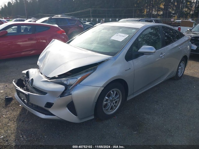 Toyota Prius Two 2016 JTDKBRFU3G3503984 Image 2