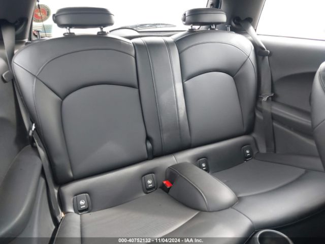 WMWXP5C3XH2G61175 Mini Hardtop Cooper