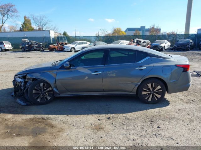 1N4BL4EV9KC212110 Nissan Altima 2.5 Sl