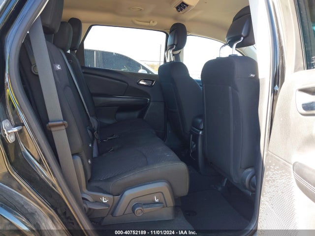 3C4PDCBB7KT844772 Dodge JOURNEY SE