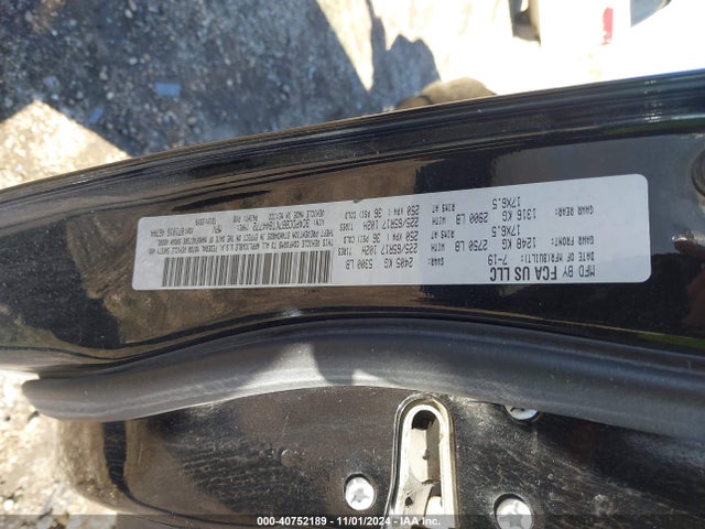 3C4PDCBB7KT844772 Dodge JOURNEY SE