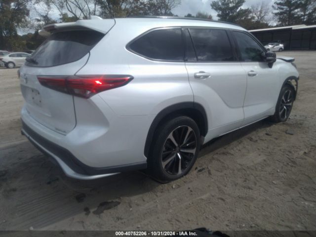 5TDJZRBH2NS185478 Toyota Highlander Xse