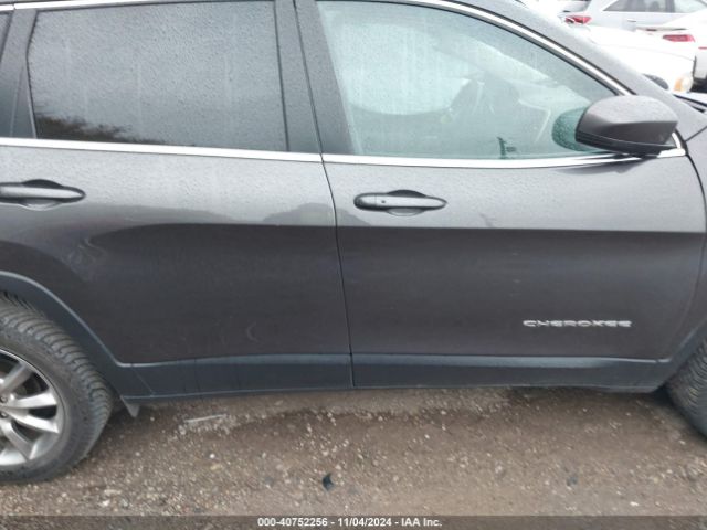 1C4PJLDB6JD503664 Jeep Cherokee Limited Fwd