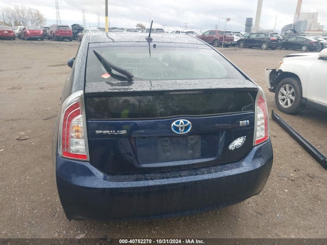 Toyota Prius Four 2015 JTDKN3DU9F0446908 Image 16