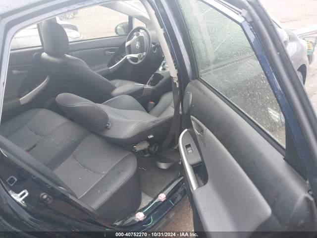 Toyota Prius Four 2015 JTDKN3DU9F0446908 Image 8