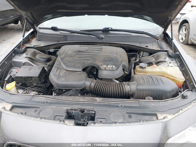 2C3CCAEGXFH803004 Chrysler 300C