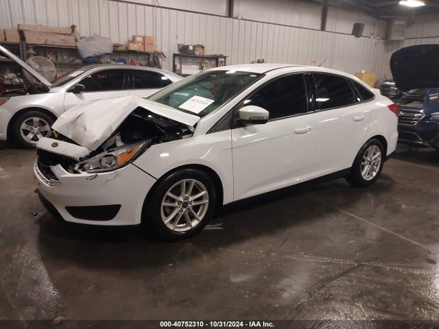 Ford FOCUS SE 2016 1FADP3F21GL284101 Image 2