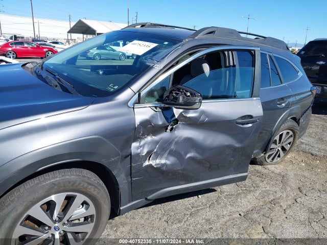 4S4BTACC7P3188709 Subaru Outback Premium