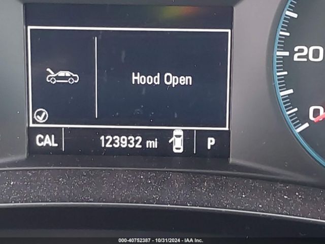 1G1ZD5ST7JF181038 Chevrolet MALIBU LT