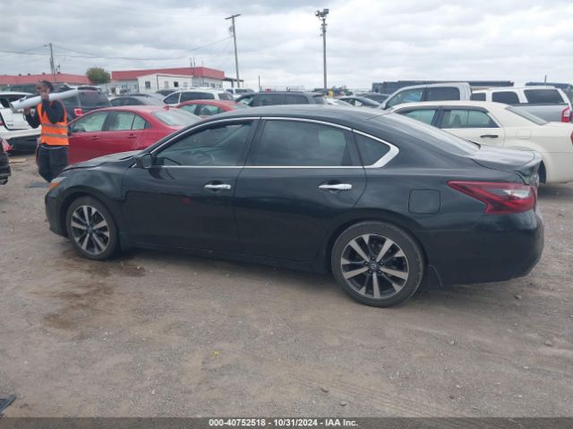 1N4AL3APXHC487006 Nissan Altima 2.5 Sr