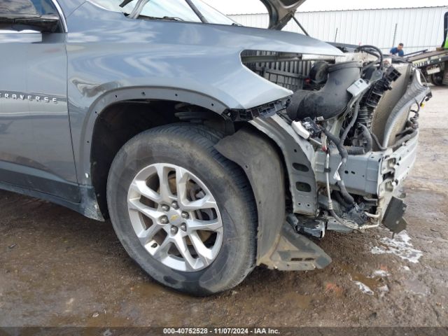 1GNERFKWXKJ177658 Chevrolet Traverse Ls