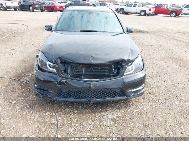 WDDGF4HB7ER310472 Mercedes-Benz C-class C 250 Sport/luxury