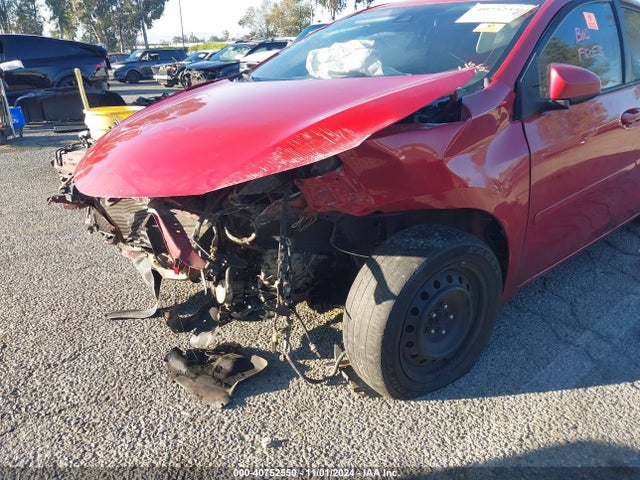 5YFBURHE1KP946456 Toyota COROLLA LE
