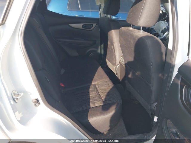 JN1BJ1AV8MW320615 Nissan Rogue Sport S Fwd Xtronic Cvt