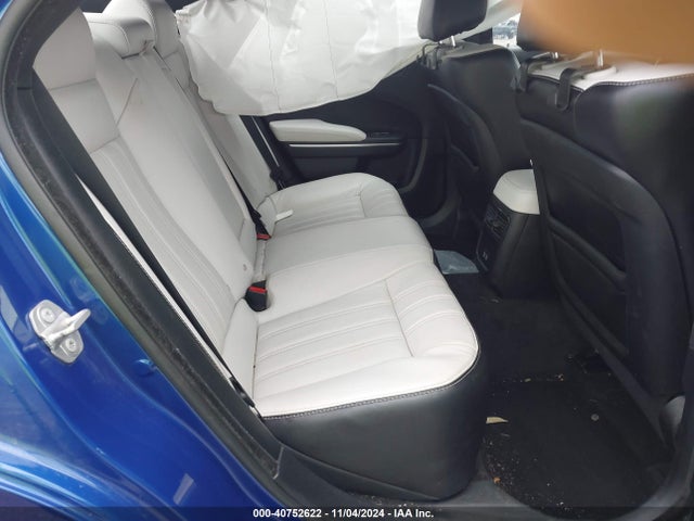 Chrysler 300 300s Awd 2018 2C3CCAGG7JH212666 Image 8