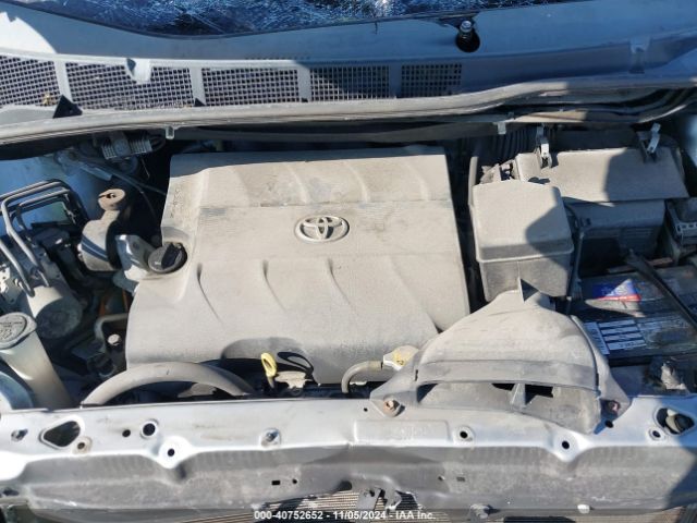 5TDKK3DC0FS645438 Toyota Sienna Le 8 Passenger