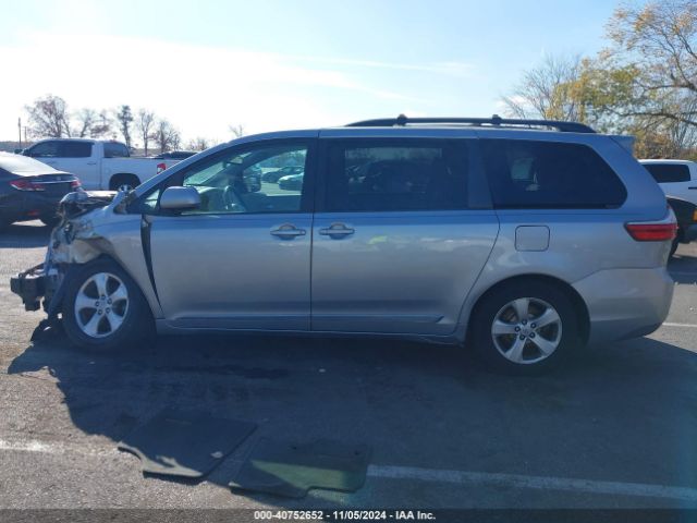 5TDKK3DC0FS645438 Toyota Sienna Le 8 Passenger