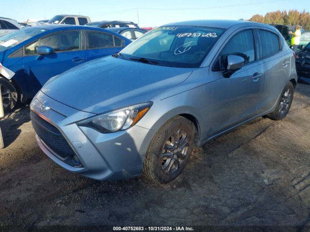 3MYDLBJV5LY704995 Toyota YARIS LE