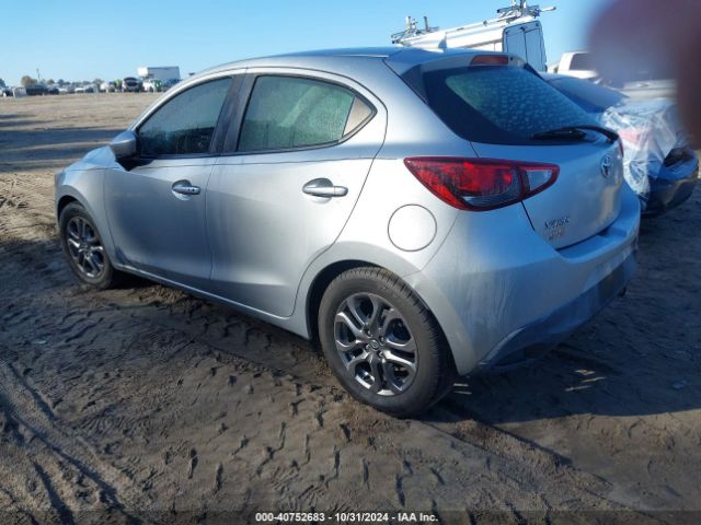 3MYDLBJV5LY704995 Toyota YARIS LE