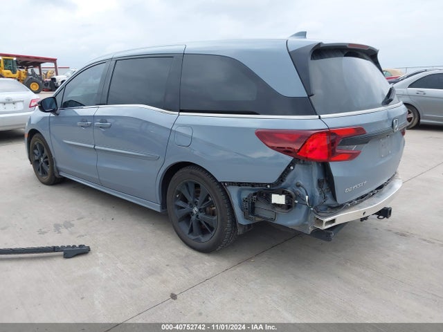5FNRL6H7XPB016253 Honda Odyssey Sport