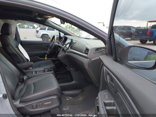 5FNRL6H7XPB016253 Honda Odyssey Sport