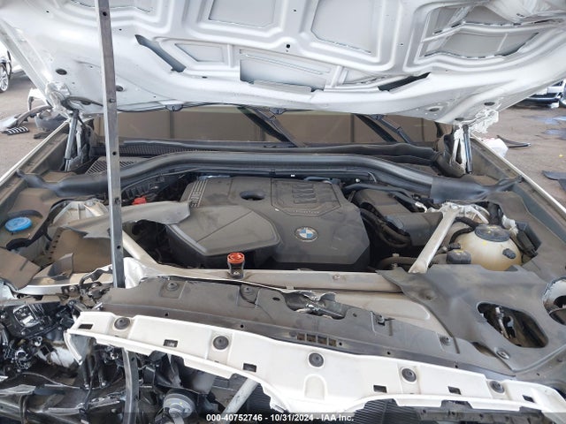 5UX2V1C00M9E41898 BMW X4 Xdrive30i