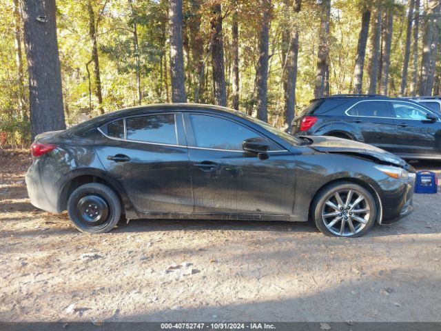 3MZBN1V31JM203817 Mazda Mazda3 Touring