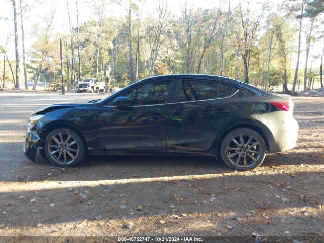 3MZBN1V31JM203817 Mazda Mazda3 Touring