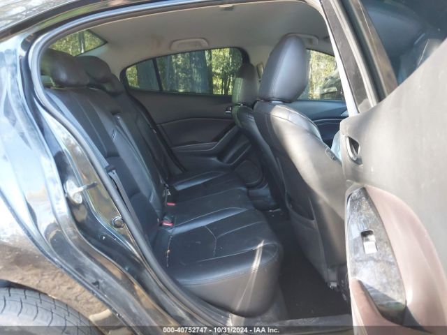 3MZBN1V31JM203817 Mazda Mazda3 Touring