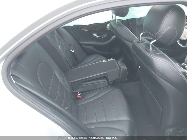 WDDWF4KB3JR324402 Mercedes-Benz C 300 4matic