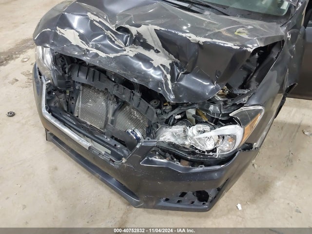 JF1GPAA69F8205674 Subaru Impreza 2.0i