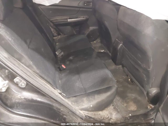 JF1GPAA69F8205674 Subaru Impreza 2.0i