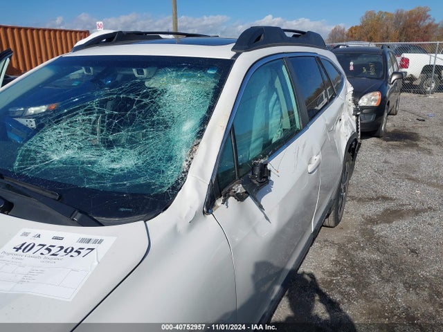 4S4BTANC5N3161325 Subaru Outback Limited