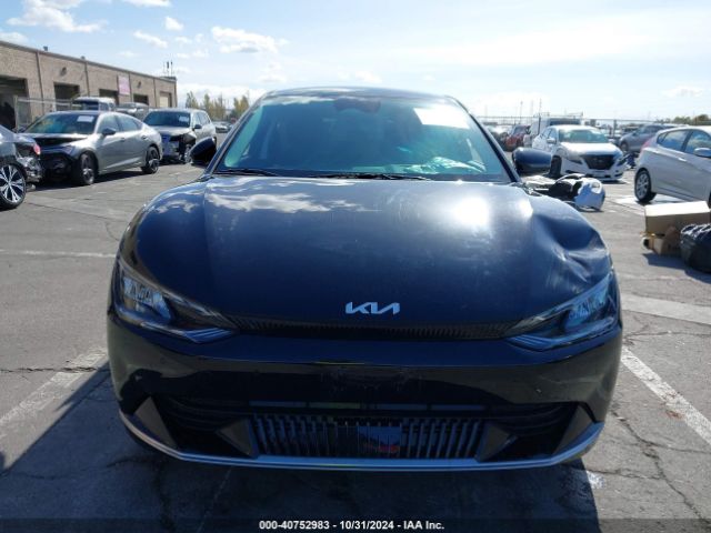 KNDC34LA8N5071327 KIA Ev6 Wind