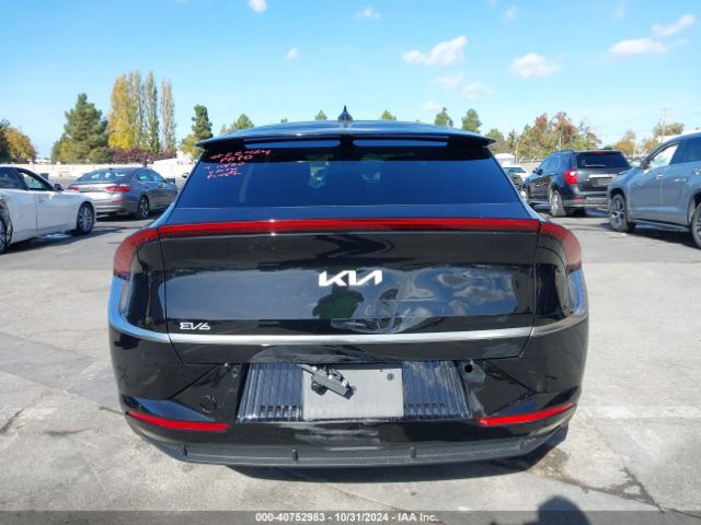 KNDC34LA8N5071327 KIA Ev6 Wind