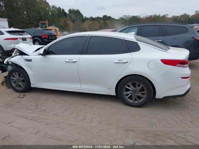 5XXGT4L30KG300576 KIA Optima Lx