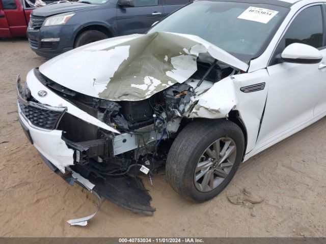 5XXGT4L30KG300576 KIA Optima Lx