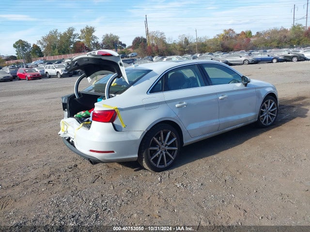 2015 AUDI A3 WAUEFGFF5F1137444 Photo 3