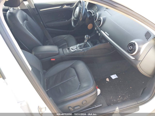 2015 AUDI A3 WAUEFGFF5F1137444 Photo 4