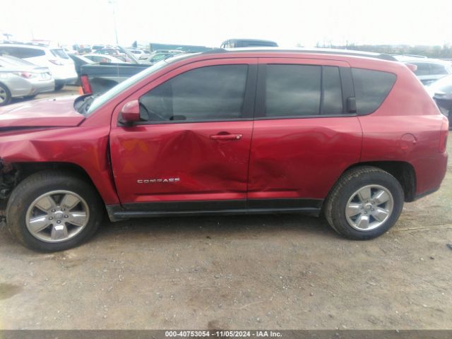 1C4NJCEB4HD182708 Jeep Compass Latitude Fwd
