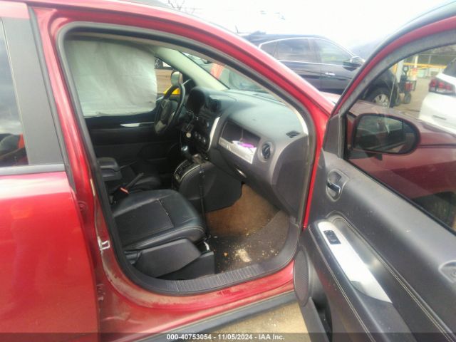 1C4NJCEB4HD182708 Jeep Compass Latitude Fwd