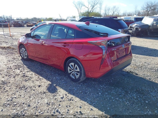 JTDKARFU6G3502962 Toyota Prius Three