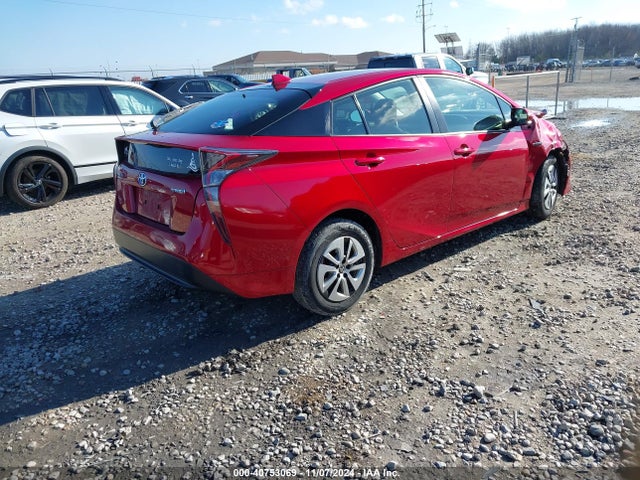 JTDKARFU6G3502962 Toyota Prius Three
