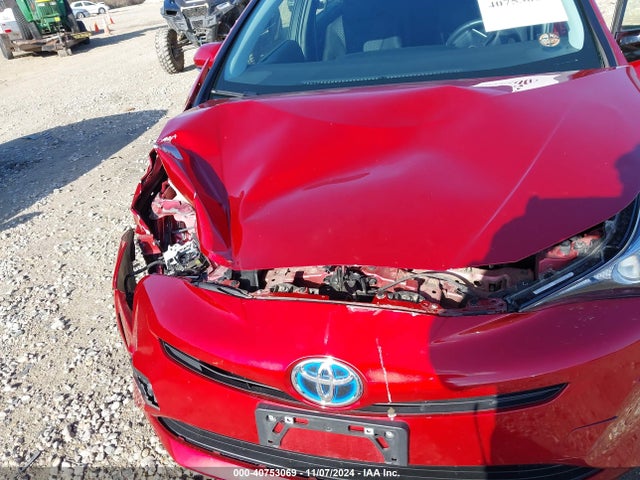 JTDKARFU6G3502962 Toyota Prius Three