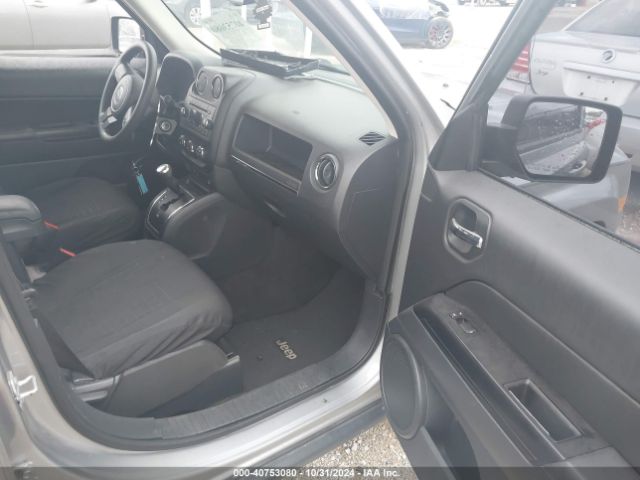 1C4NJPBA8FD399971 Jeep Patriot Altitude Edition