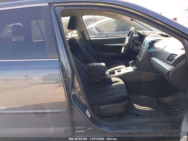 Subaru Outback 2.5i Premium 2014 4S4BRCCC5E3250258 Image 5
