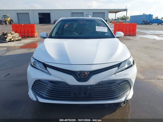 Toyota CAMRY XLE 2018 4T1B11HK4JU024650 Image 12