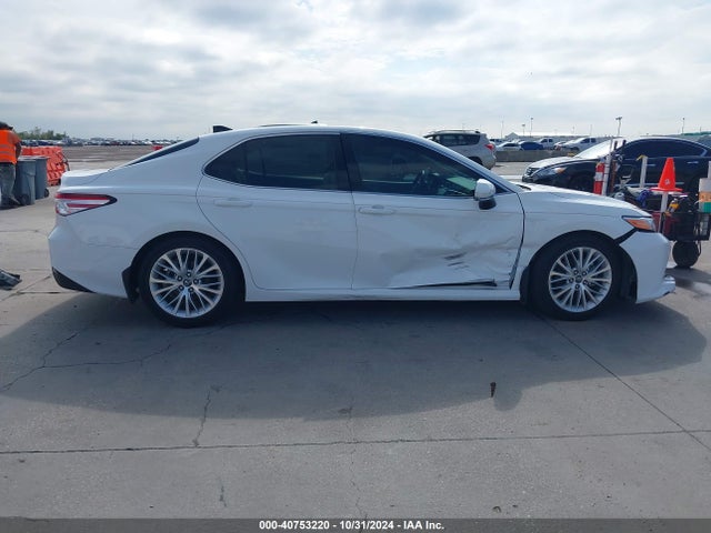 Toyota CAMRY XLE 2018 4T1B11HK4JU024650 Image 13